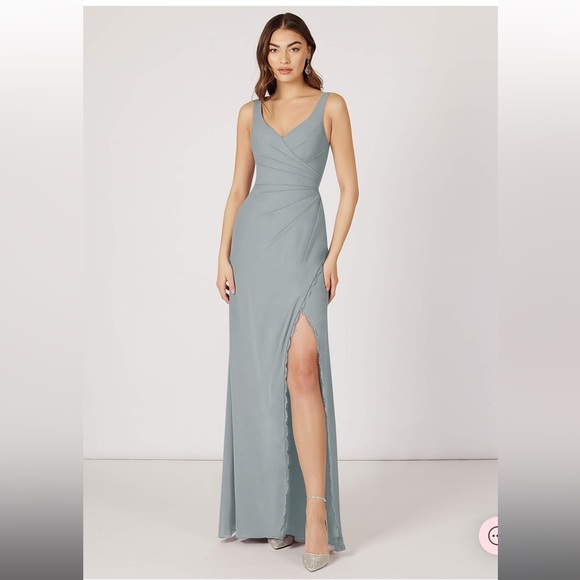 Azazie Dresses & Skirts - AZAZIE RENESSA